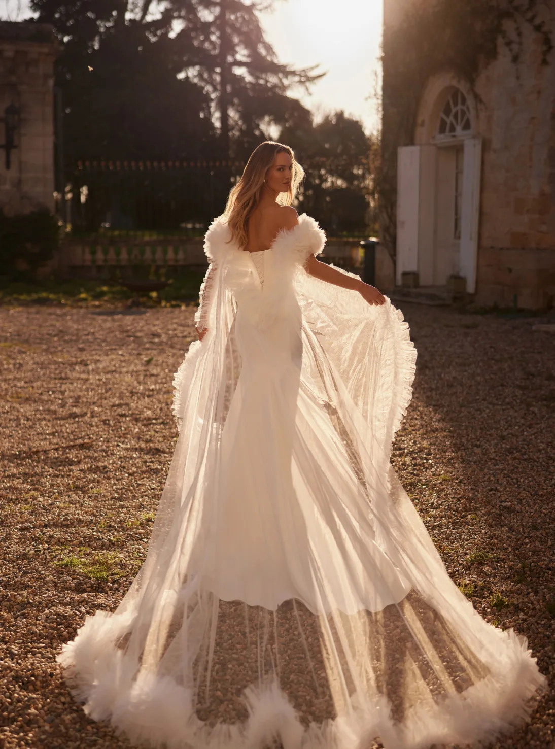 Aveline (dress + cape)