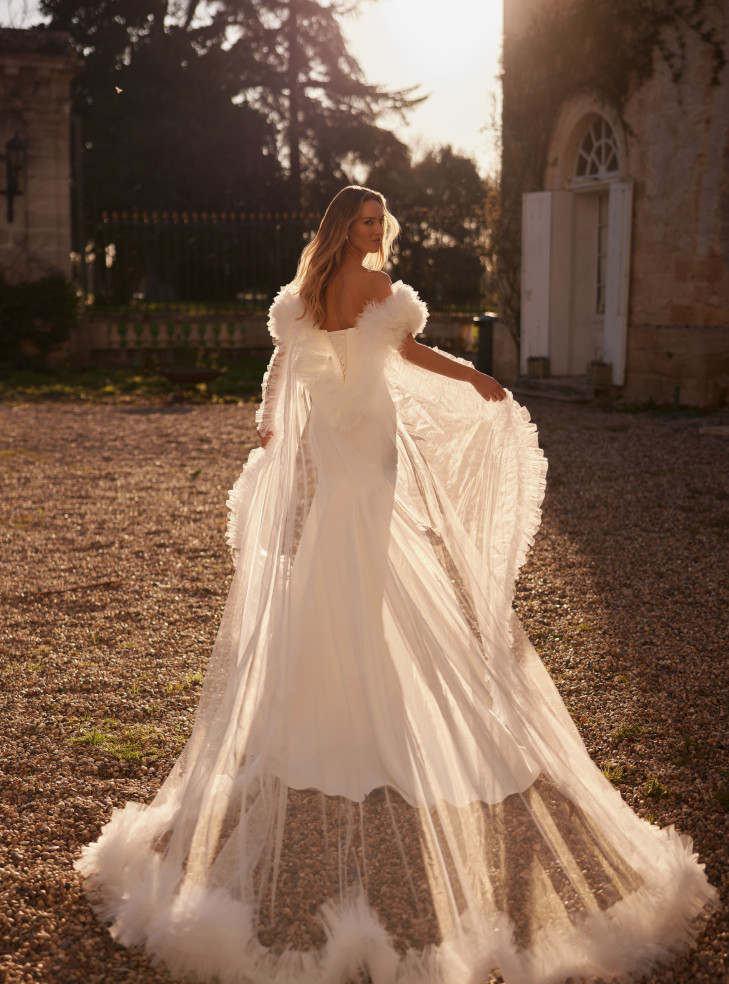 Aveline (dress + cape)